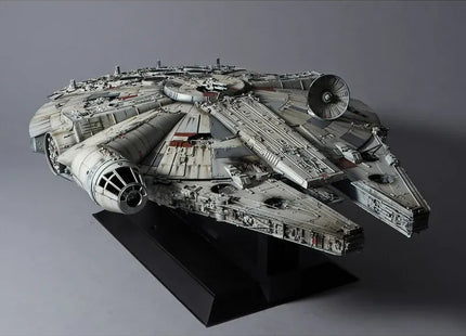 Gamers Guild AZ Bandai Bandai Hobby: Millennium Falcon - Perfect Grade 1/72 Model Kit AGD