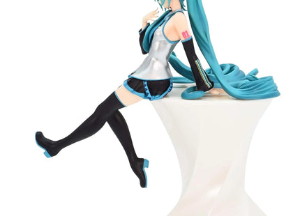 Gamers Guild AZ Bandai Figure: "Hatsune Miku", Furyu Noodle Stopper Southern Hobby