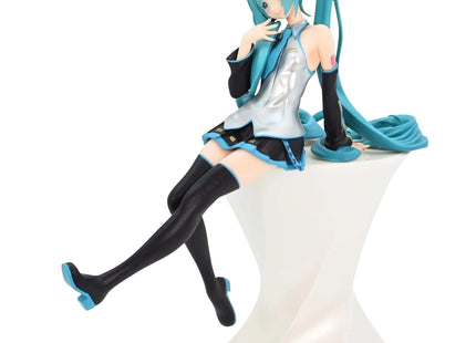 Gamers Guild AZ Bandai Figure: "Hatsune Miku", Furyu Noodle Stopper Southern Hobby