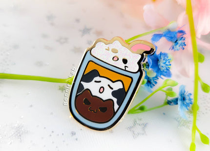 Gamers Guild AZ Bonnies Lab Cappuccino Cat Enamel Pin Faire