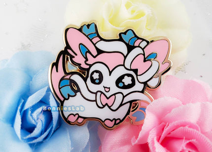 Gamers Guild AZ Bonnies Lab Chibi Sylveon Enamel Pin Faire