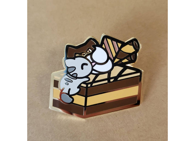 Gamers Guild AZ Bonnies Lab Chocolate Cake Enamel Pin Faire