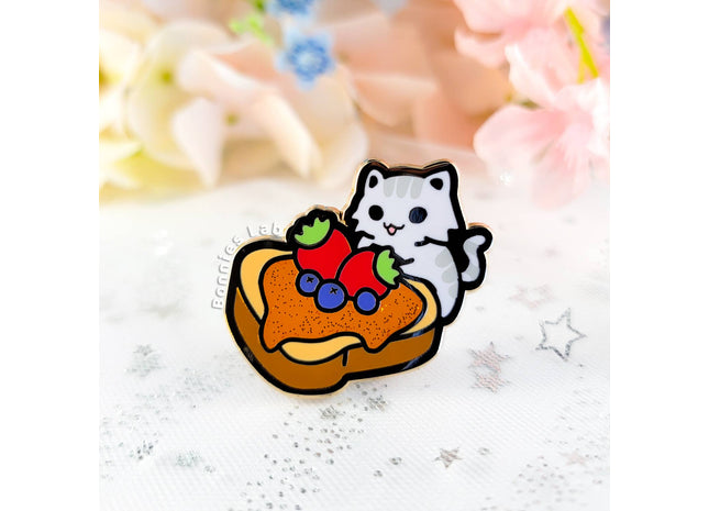 Gamers Guild AZ Bonnies Lab French Toast Cat Enamel Pin Faire
