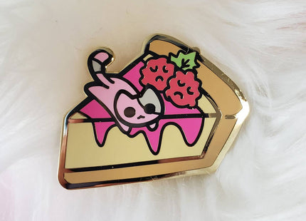 Gamers Guild AZ Bonnies Lab Raspberry Cheesecake Enamel Pin Faire