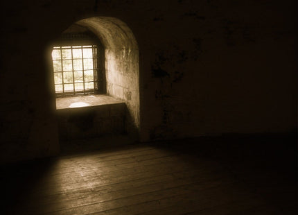 Gamers Guild AZ Cantrip Candles Cantrip Candles: Den of Thieves 6 oz Cantrip Candles