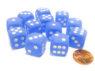 Gamers Guild AZ Chessex CHX27606 - Chessex 16mm Blue/White Frosted Chessex
