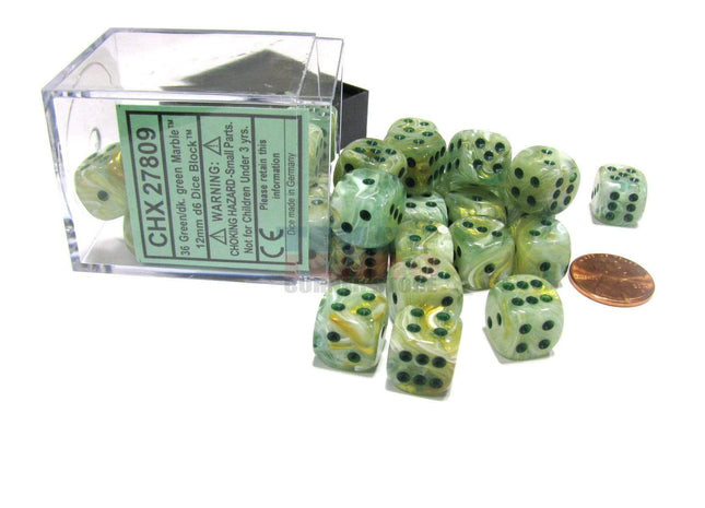 Gamers Guild AZ Chessex CHX27809 - Chessex 12mm Green/Dark Green Marble Chessex