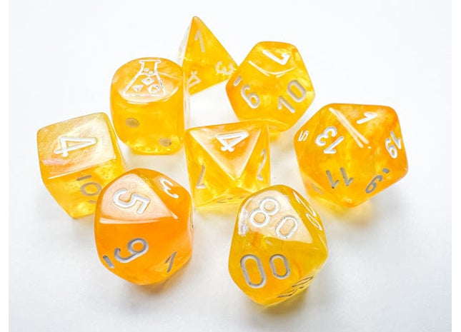 Gamers Guild AZ Chessex CHX30053 Chessex Lab Dice: Borealis Canary/white Luminary Chessex