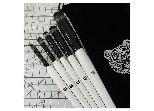 Gamers Guild AZ Chronicle RPG Accessories Chronicle RPG's Drybrush Starter Set ACD Distribution