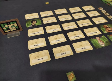 Gamers Guild AZ Czech Games Edition Codenames: Duet 2.0 (2025) (Pre-Order) ACD Distribution