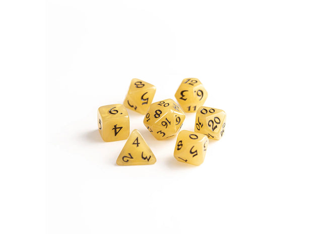 Gamers Guild AZ Die Hard Die Hard Dice - Elessia Essentials - Whipped Honey Dice Discontinue