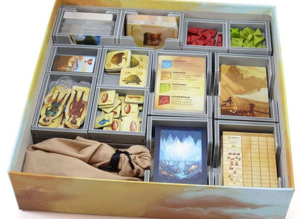 Gamers Guild AZ Folded Space Folded Space: Board Game Insert for Near and Far and Amber Mines Expansions ACD Distribution