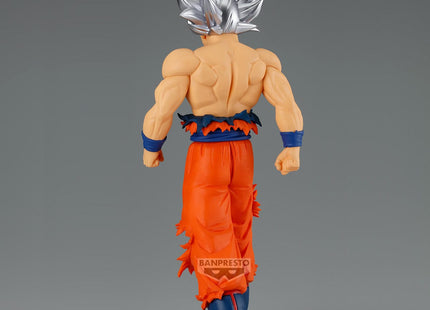 Gamers Guild AZ JBK International Dragon Ball Super - Son Goku Ultra Instinct Solid Edge Works Prize Figure JBK International