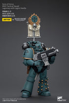 Gamers Guild AZ JoyToy JoyToy x Warhammer 40,000: Sons Of Horus Mk lV Tactical Squad Legionary with Legion Vexilla Discontinue