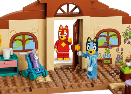 Gamers Guild AZ Lego Lego: Bluey - School with Rusty and Bluey (11221) Toyhouse