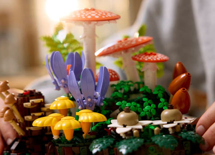 Gamers Guild AZ Lego Lego: Botanicals - Woodland Mushrooms (11505) Toyhouse