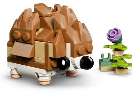 Gamers Guild AZ Lego Lego: Cute Hamster with a Flower (31376) Toyhouse
