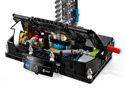 Gamers Guild AZ Lego Lego: NASA Artemis Space Launch System Rocket (42221) Toyhouse