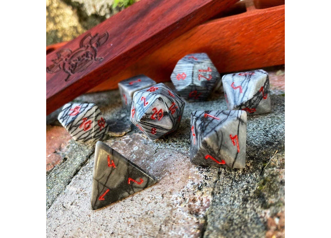 Gamers Guild AZ Norse Foundry Norse Foundry Gemstones - 7-Piece Set - Black Network Agate Norse Foundry