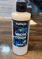 Gamers Guild AZ Vallejo Vallejo: 27.701 Mecha Color: Gloss Varnish 200ml HobbyTyme